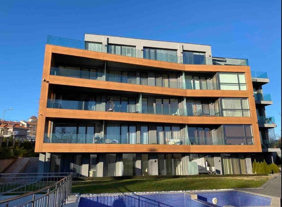 Lovely And Quiet Flat Wmn15 With Terrace/Pool Varna Exteriér fotografie